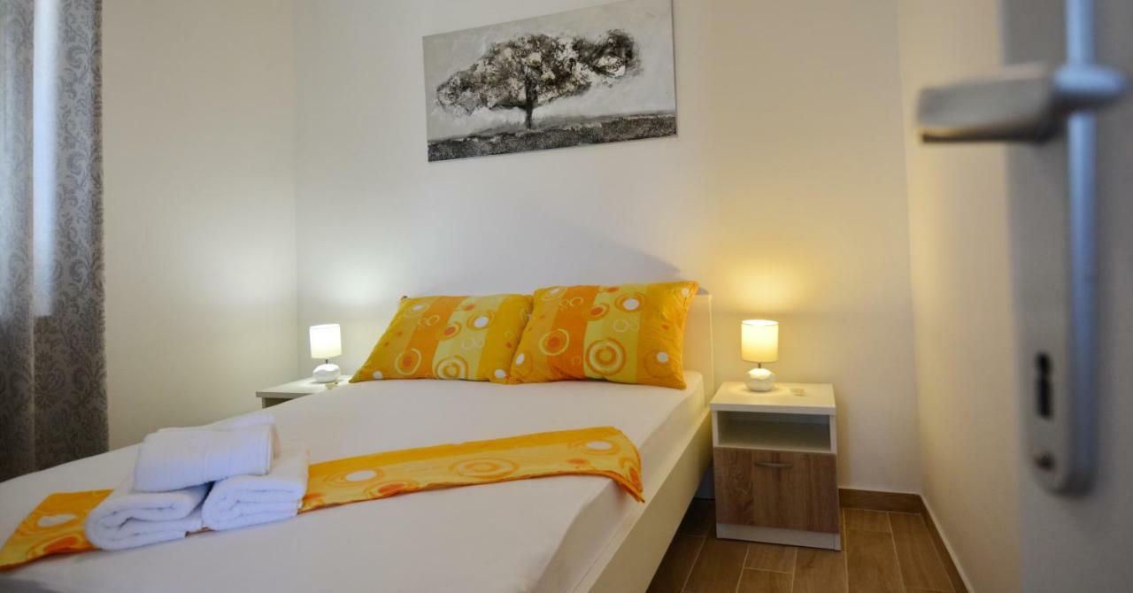 Apartmani Cesarec Basina Exterior foto