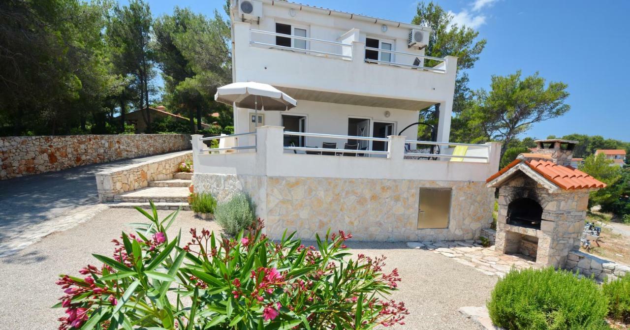 Apartmani Cesarec Basina Exterior foto